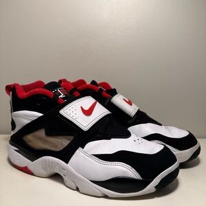 Nike Air Diamond Turf 2025 49ers Red White Men’s Size 10 Athletic Sneaker Black